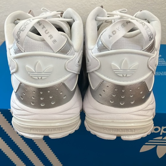 Adidas Hyperturf Shoes - Picture 4 of 8